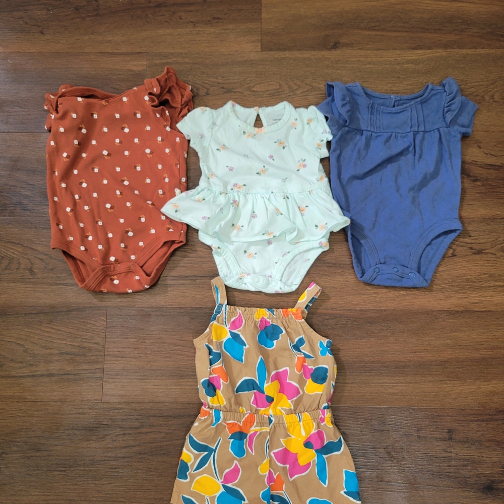Set of Baby Bodysuits and Floral Romper SIZE 3 Months